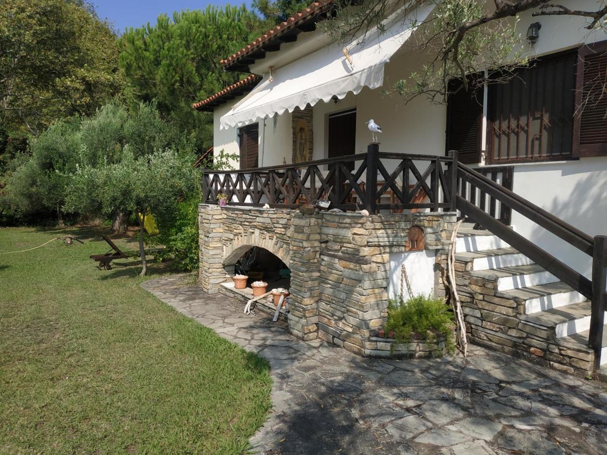 Villa Sea Art House à Kalogria  Extérieur photo